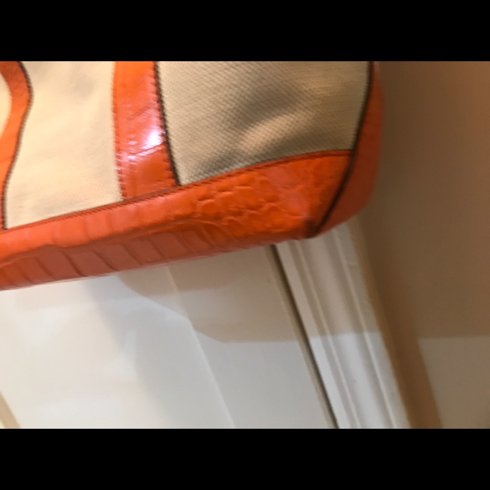 Michael Kors canvas and orange croc leather. - Picture 5 of 8